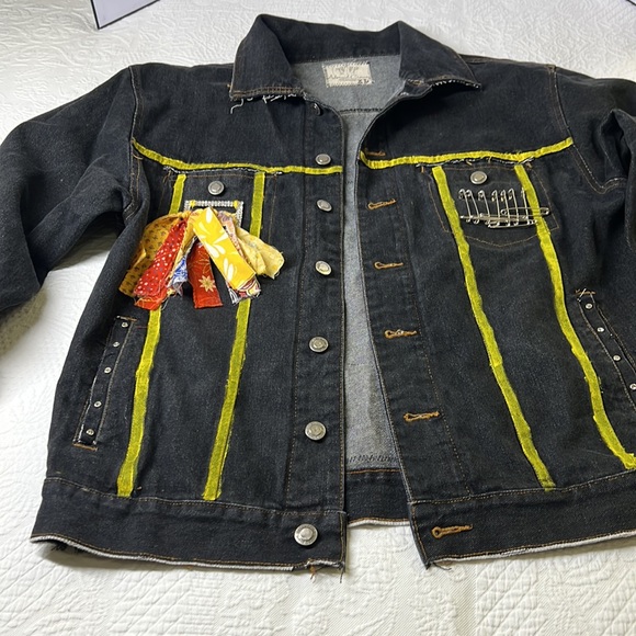 🌟👑Adorned Crown Textile denim jacket embroidered custom be yourself altered XL - Picture 5 of 13